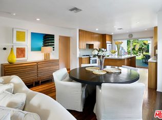 734 N Genesee Ave, Los Angeles, CA 90046