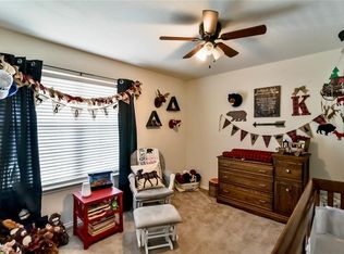 1205 Crooked Creek Ct, Midlothian, TX 76065