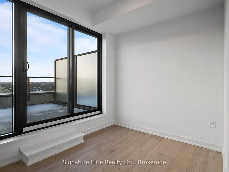 801 The Queensway #1014 — Photo 15
