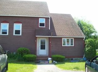 835 Plymouth St #835, Bridgewater, MA 02324