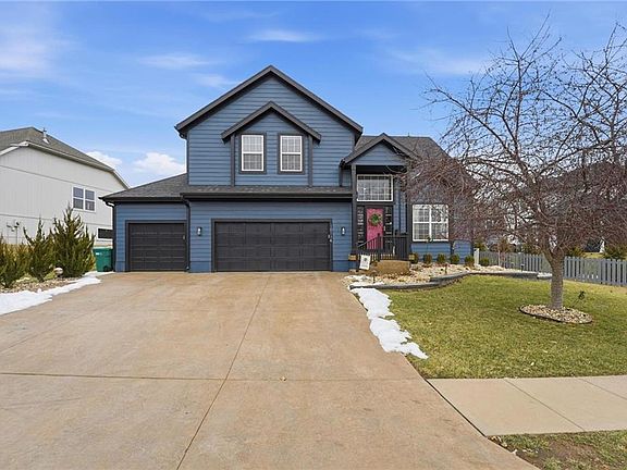 2nd image of 10114 N Miller Ln