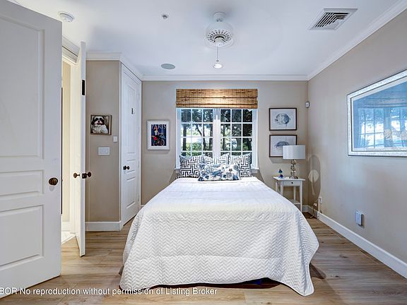 5th image of 1941 S Olive Ave #1941