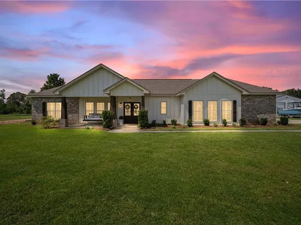 3336 Deer Crest Dr, Mobile, AL 36695