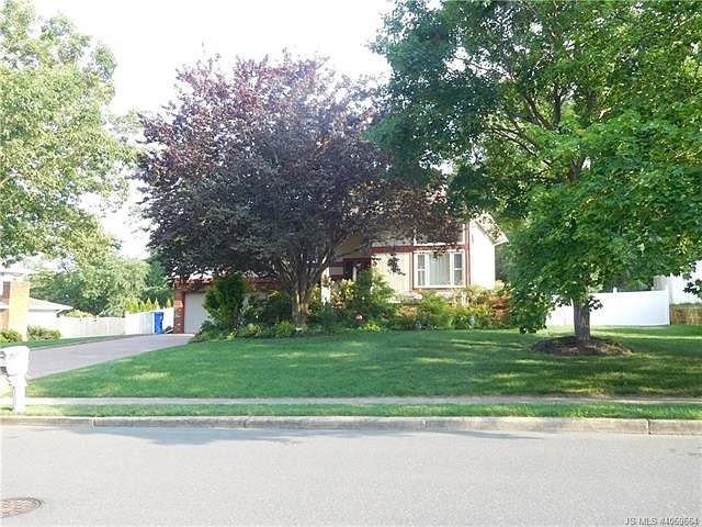 1st image of 507 Shawnee Dr