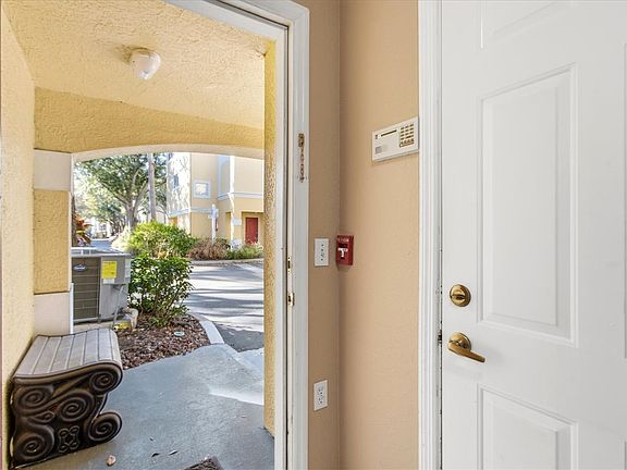 3rd image of 3114 Legacy Lake Dr
