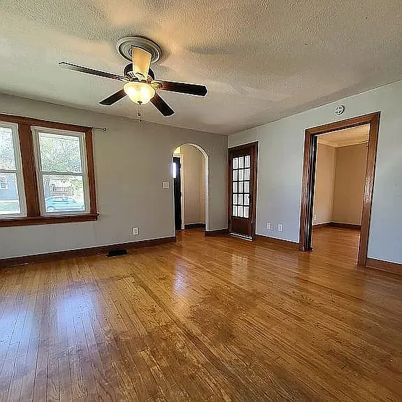 Living/TV room