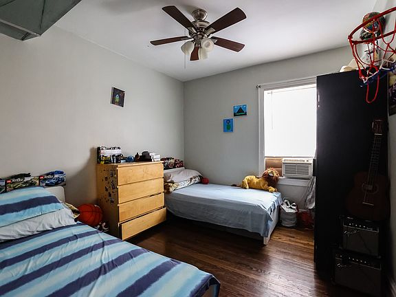 5th image of 3849 N Sawyer Ave