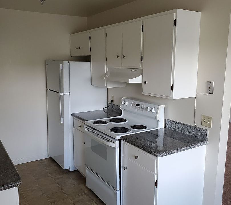 1st image of 410 Redwood Ave #2
