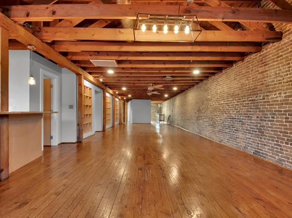 105 Depot St, Fountain Inn, SC 29644