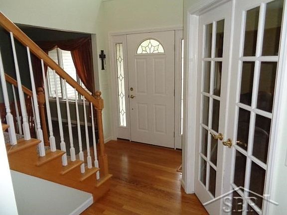 2nd image of 4384 Scenic Dr E