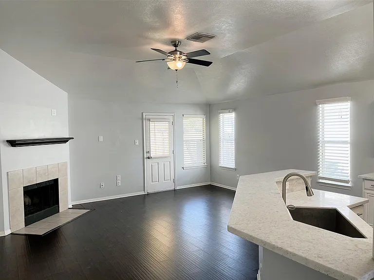 19335 Little Pine Ln — Photo 6