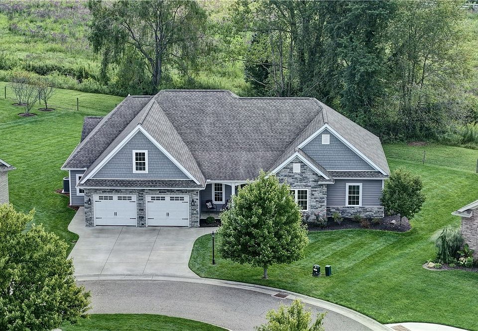1st image of 5210 Warbler Dr