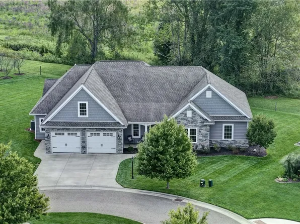 5210 Warbler Dr, Millersburg, OH 44654