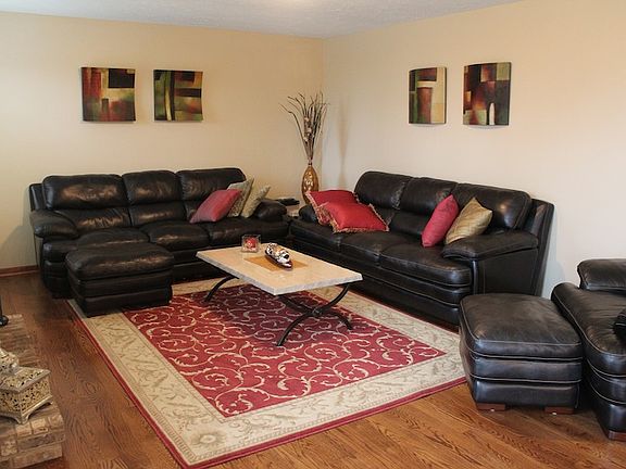 4th image of 5324 Brompton Dr