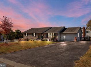66 Harget Dr, Hanover, PA 17331
