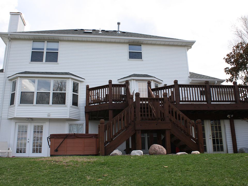 2nd image of 1240 Old Stone Dr