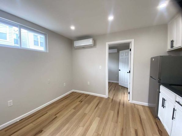 2431 E Fayette St #2