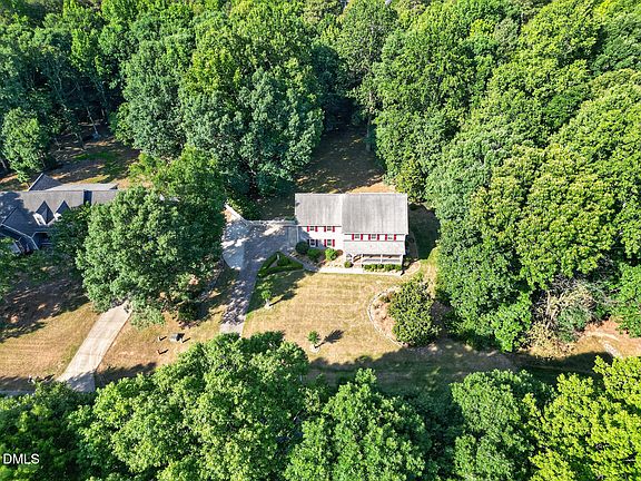 2nd image of 208 Kullana Ln