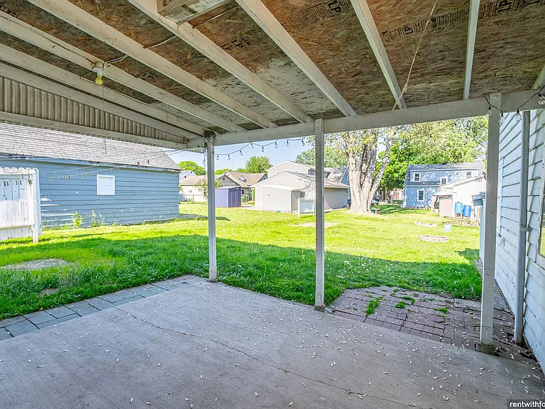 524 Harrison St — Photo 14