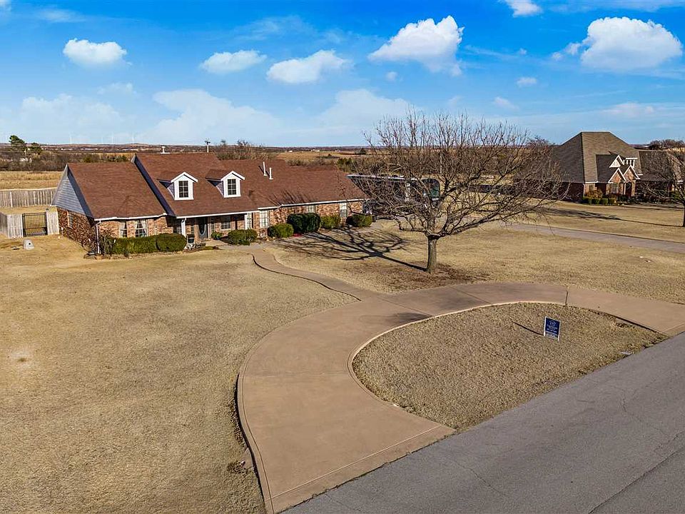 1st image of 16 NW Eagle Mountain Rd