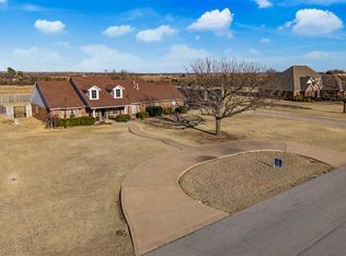 16 NW Eagle Mountain Rd, Lawton, OK 73507