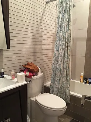 Rented by Nooklyn NYC LLC | media 34