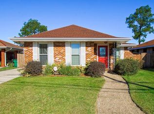 4817 Sanford St, Metairie, LA 70006
