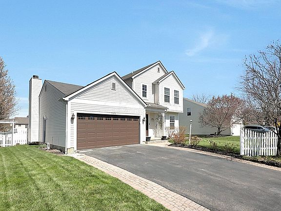 4th image of 365 Eddington Dr