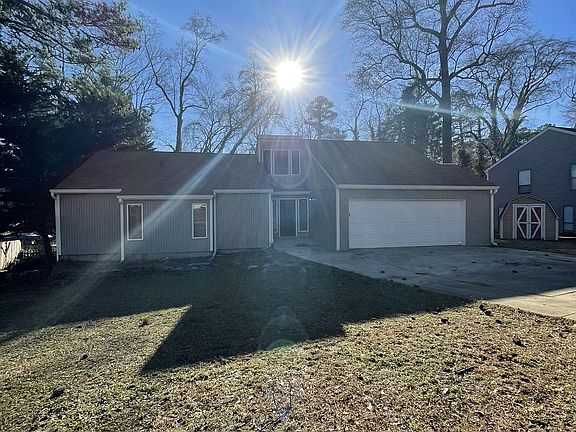 3rd image of 6855 Oakland Dr
