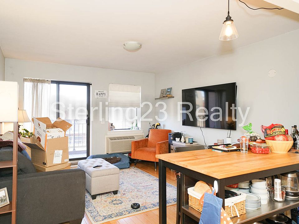 1st image of 31-35 31st St #406A