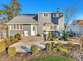 877 Pratt St, Rahway, NJ 07065