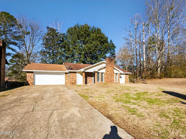 1341 Whispering Oaks Cv, Jackson, MS 39212