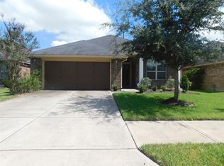 3027 Hurst Green Ln, Fresno, TX 77545