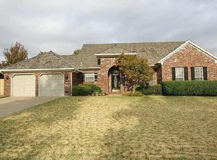 3704 S Orange Cir, Broken Arrow, OK 74011