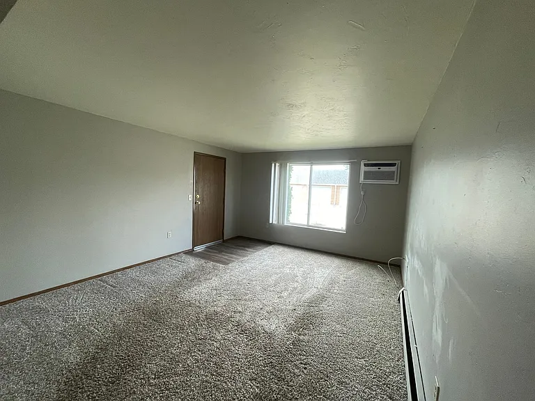 2717 Humboldt Rd — Photo 16