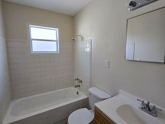 5th image of 3119 Oaklawn Ave