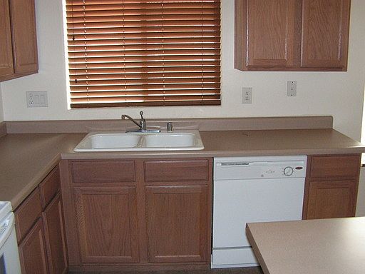 3rd image of 39566 N George Way