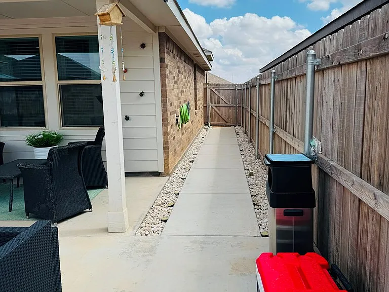 7717 Purple Vitex Rd — Photo 30