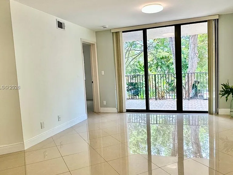 10141 W Sunrise Blvd #203 — Photo 11