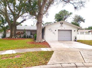 6749 Bonnie Bay Cir, Pinellas Park, FL 33781