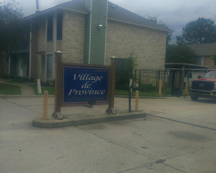 Village de Province Townhomes entrance (a gated, private co