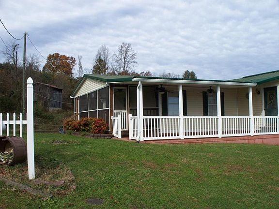 2nd image of 201 Paint Horse Ln