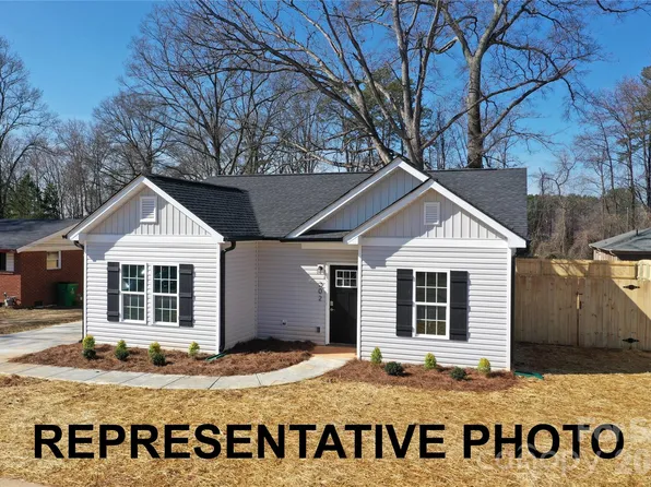 121 Shady Ln, Marshville, NC 28103