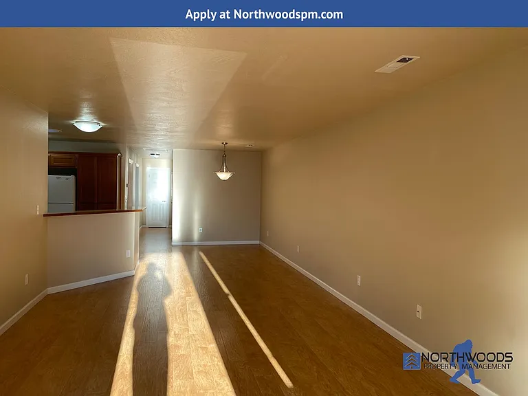 324 Cheney Loop — Photo 2