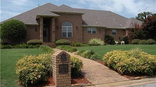 1st image of 3508 Marshall Cir