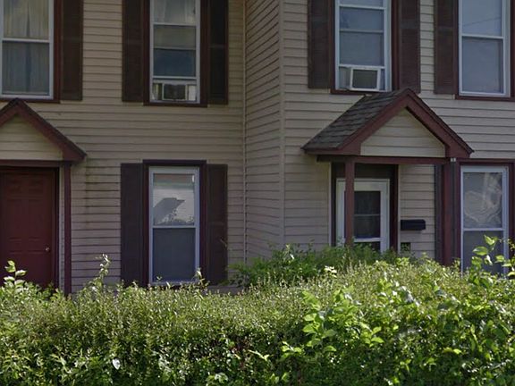 2nd image of 16 School St