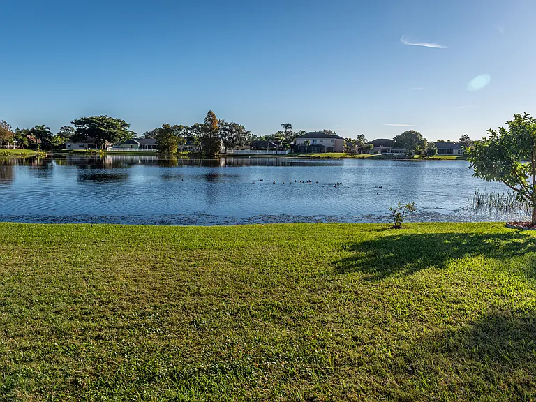 1092 Egret Lake Way — Photo 35