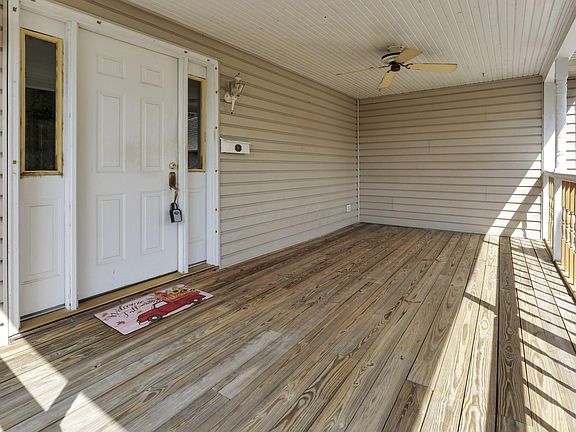 4th image of 850 Harris Ave