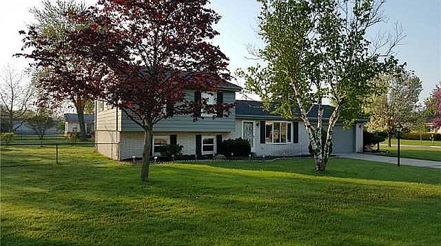 1st image of 215 Hartman St