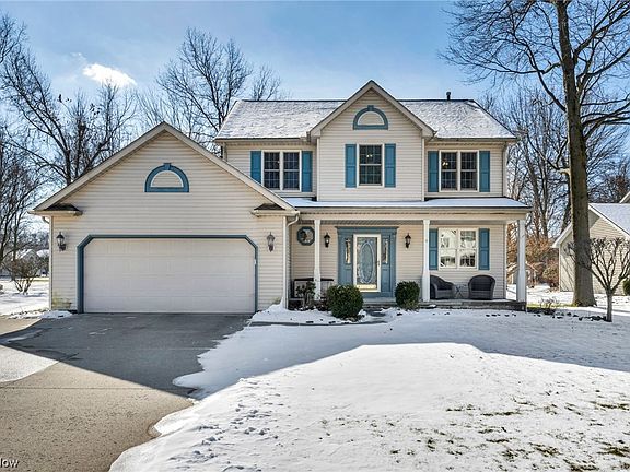 5th image of 26987 Valeside Ln